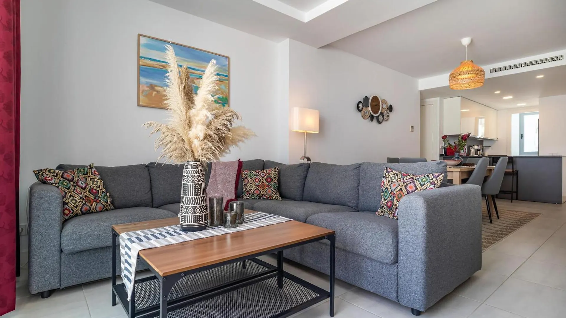 Stunning Apartment In Estepona With Wifi